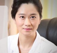 上海华美杨亚益做眼睛修复怎么样？反馈案例恢复果和口碑价格一览